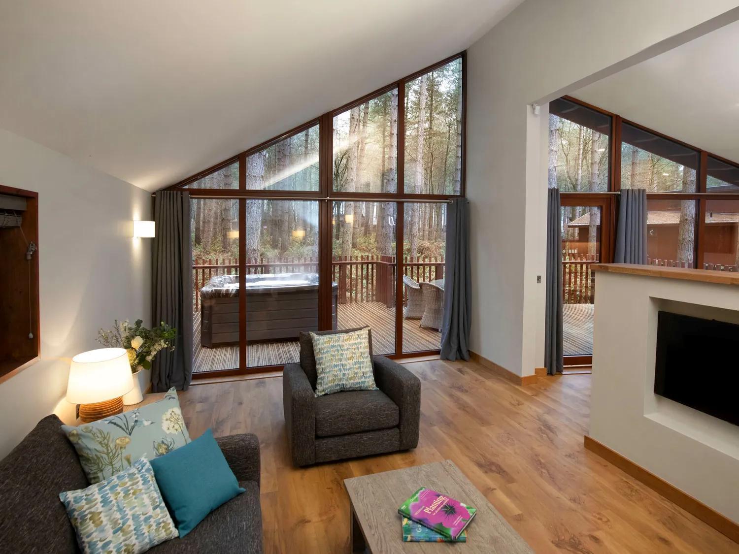 Blackwood Forest Cabins - Forest Holidays Popham Екстериор снимка