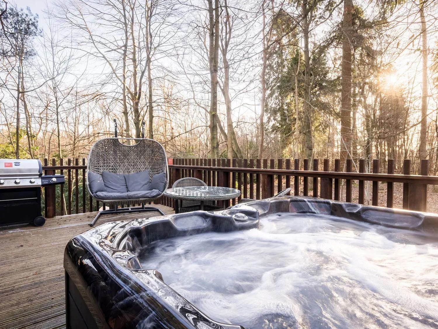 Blackwood Forest Cabins - Forest Holidays Popham Екстериор снимка